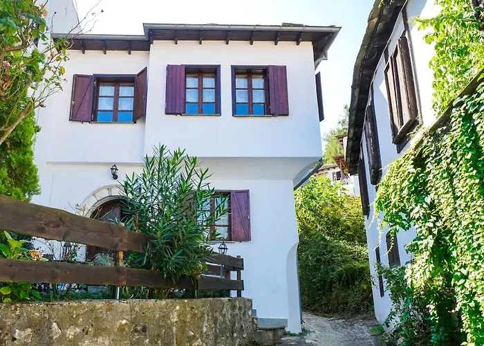 Nina Casa de Férias